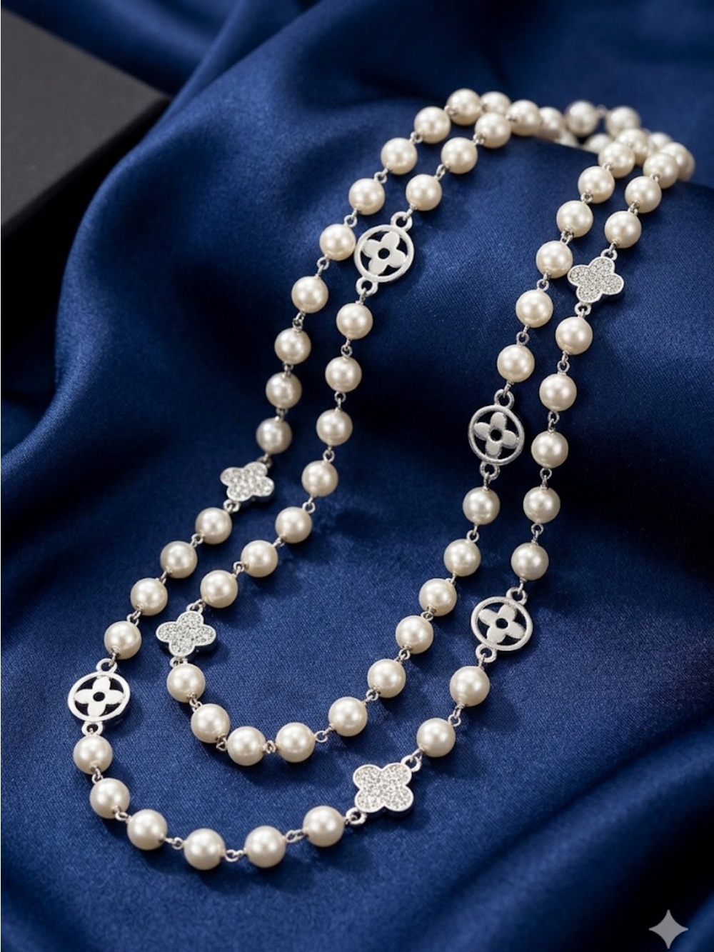 Very long Pearl Bead & Silver Charm Long Necklace - White